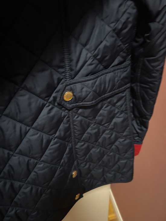 Burberry Navy Quilted Coat with Red Accent Trim - Picture 9 of 14